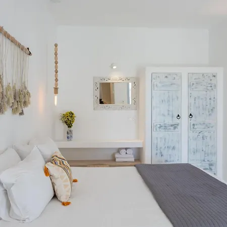 Flisvos Garden דירה