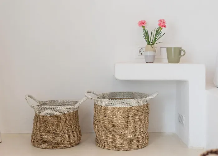 Flisvos Garden Appartement